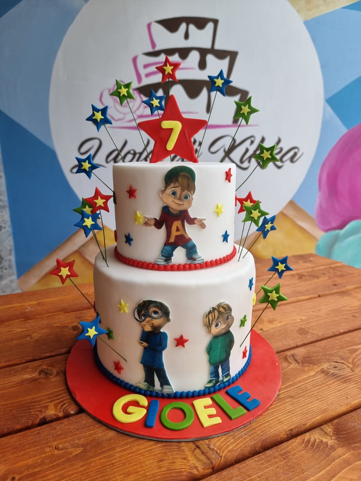 torta compleanno alvin superstar